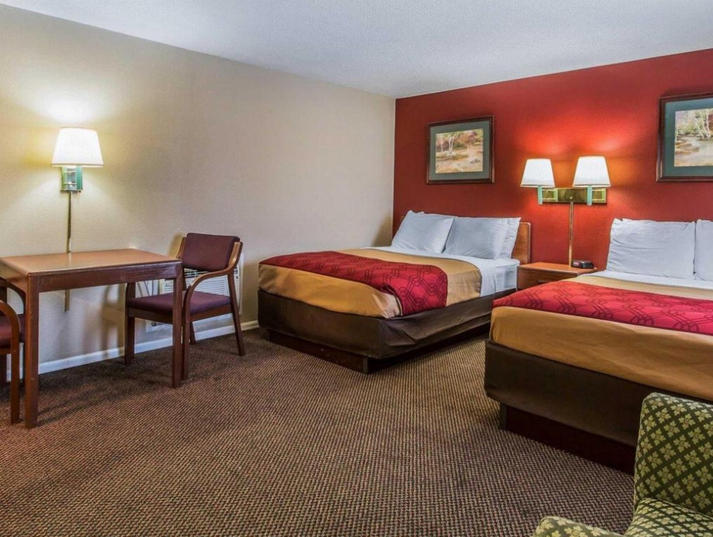 Rodeway Inn & Suites Sheridan